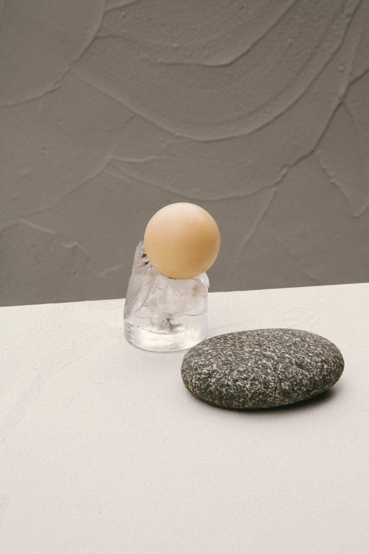 Vetiver Sphere Soap – Grounding & Earthy Aromatic Cleanser